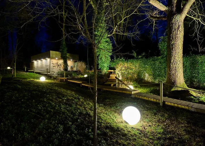 Les Du Parc Bed & Breakfast